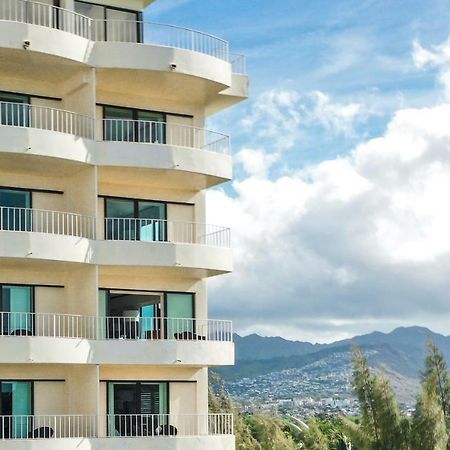 Lotus Honolulu At Diamond Head Hotel Exterior photo