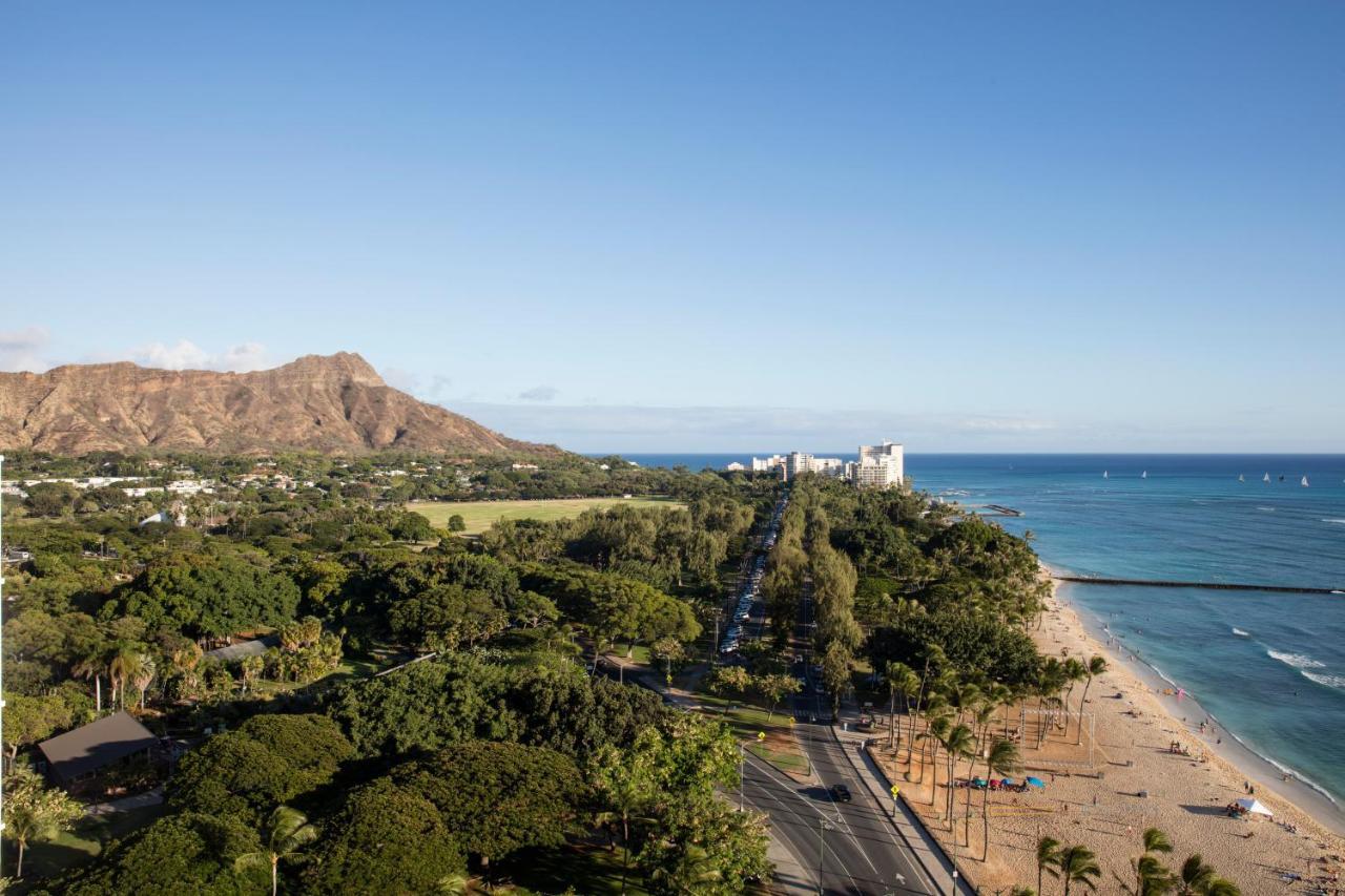 Lotus Honolulu At Diamond Head Hotel Exterior photo