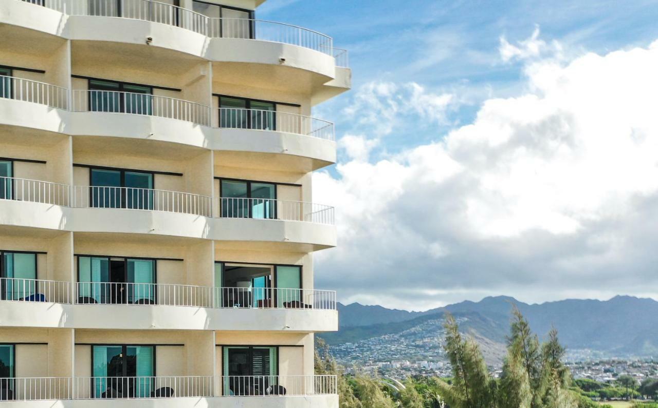 Lotus Honolulu At Diamond Head Hotel Exterior photo